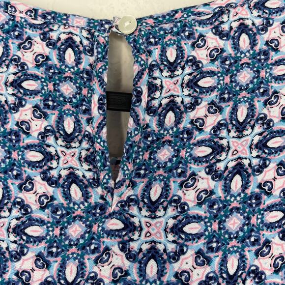 Casual Collection by F&F Blue Pink Kaleidoscope Preppy Boho Coastal Top Size 8 - Picture 3 of 6